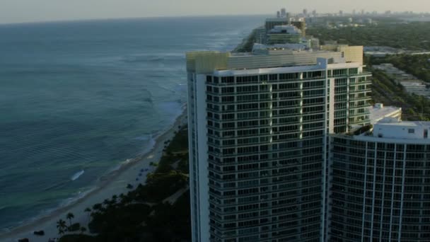 Sunset view of Bal Harbour, Miami — Stock Video