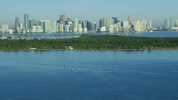 Wschód słońca widok Key Biscayne resort wyspa — Wideo stockowe