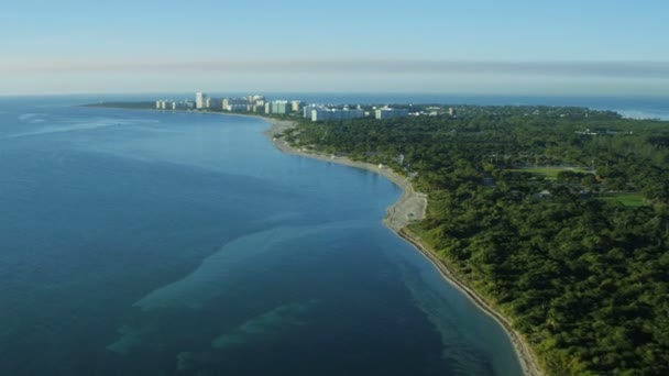 Sunrise view of Key Biscayne resort Island — стоковое видео