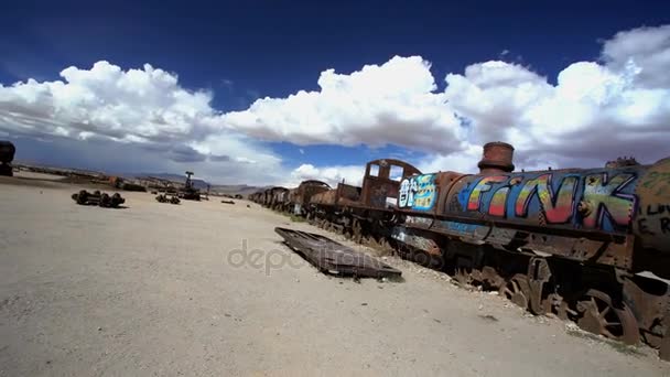 Cemitério de vapor abandonado Locomotivas — Vídeo de Stock