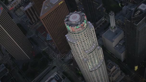 Iluminado US Bank Tower — Vídeos de Stock