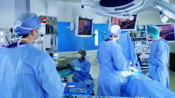 Hospital quirúrgico Operación médica laparoscópica — Vídeo de stock