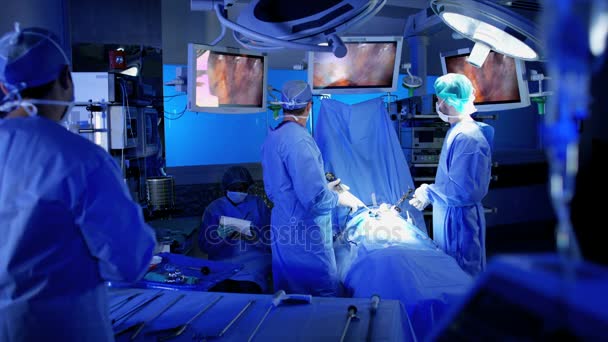 Uzman ekip eğitim laparoskopi ameliyatı — Stok video