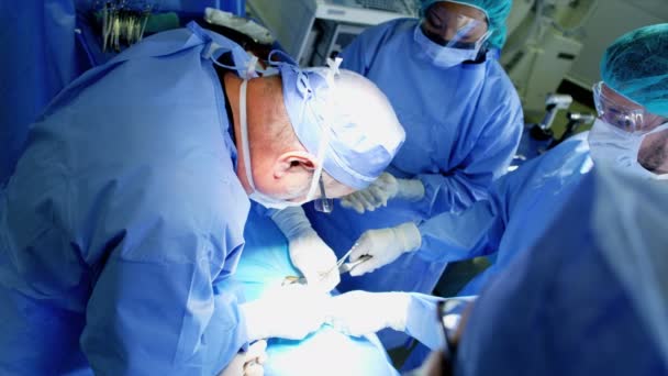 Surgical team performing Orthopaedic surgery — Stock Video