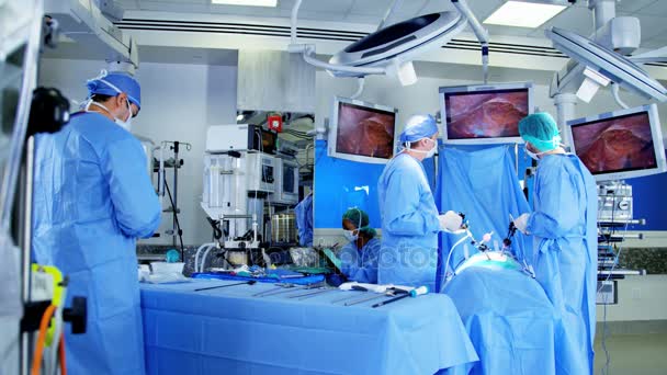Operación de entrenamiento quirúrgico laparoscópico — Vídeos de Stock