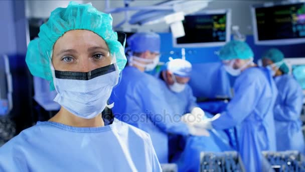 Specialist team training in the operating theater — Stock Video