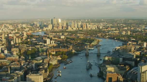 Londen November 2017 Zonsondergang Luchtfoto Londense Skyline River Thames Tower — Stockvideo