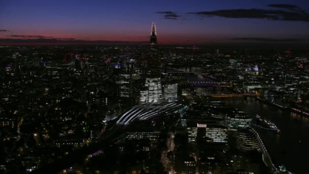 Londres Reino Unido Novembro 2017 Vista Aérea Noite Estruturas Iluminadas — Vídeo de Stock