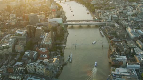 Aerial View Sunset River Thames Boats Blackfriars Bridge Millennium Bridge — Stock Video