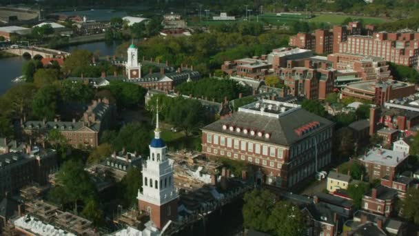 Vista Aérea Cidade Boston Edifício Histórico Biblioteca Eliot House Rio — Vídeo de Stock