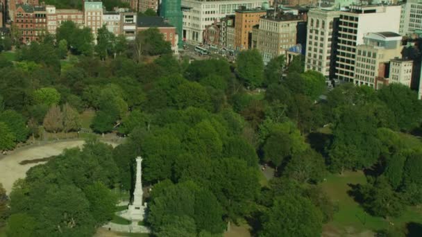 Luchtfoto Van Boston Public Garden Gouden Koepel State House Buurt — Stockvideo