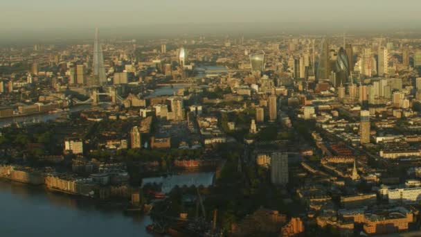 Aerial Sunrise View Morning Sunshine Commercial Buildings Rascacielos Apartamentos Residenciales — Vídeos de Stock