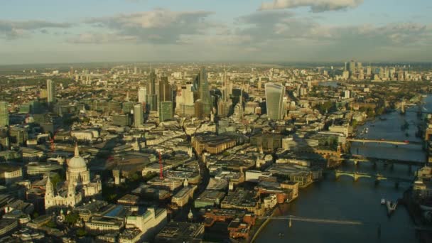 Vue Aérienne Coucher Soleil Cathédrale Pauls Quartier Financier Londres Skyline — Video