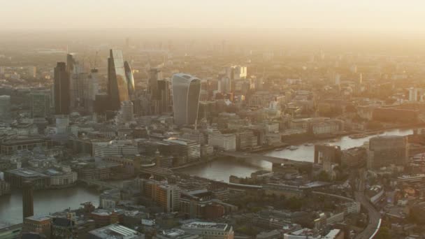 Vue Aérienne Paysage Urbain Dessus Ville Londres Travers Tamise Vers — Video