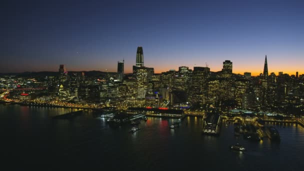 Aerial Waterfront Night Illuminated View Port San Francisco Embarcadero Downtown — Stock Video