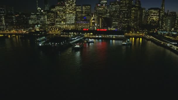 San Francisco Noviembre 2017 Vista Aérea Noche Del Iluminado Puerto — Vídeo de stock