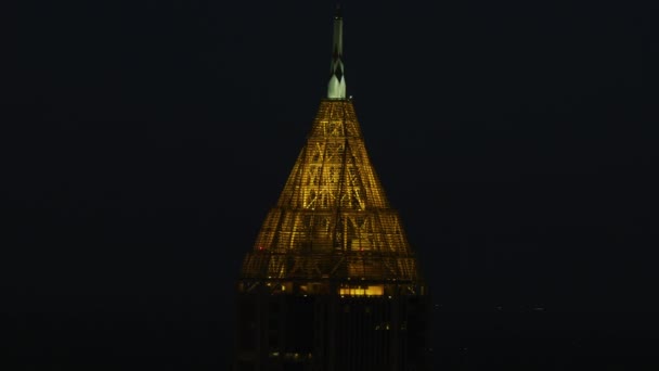 Aerial Illuminated Night View Bank America Plaza Art Deco Pinnacle — Stock Video