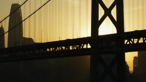 Κατασκευή Ουρανοξύστη Salesforce Πύργος Bay Bridge Προβολή Εναέρια Ηλιοβασίλεμα Πόλη — Αρχείο Βίντεο