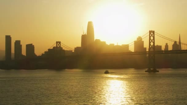 Hava Günbatımı City Görünümü Defne Köprü Salesforce Kule Gökdelen Inşaat — Stok video