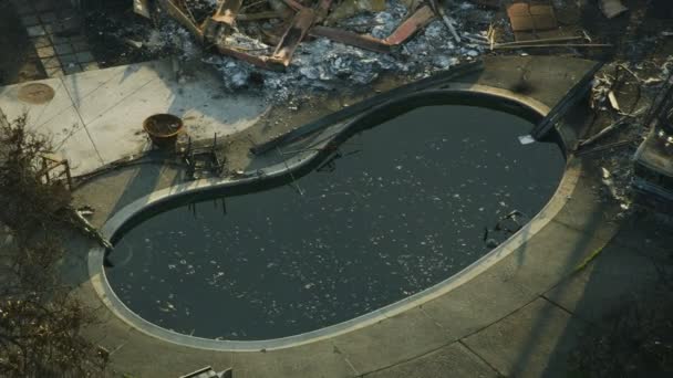 Luchtfoto Van Verwoestingen Veroorzaakt Door Een Wildvuur Plattelandsgemeenschap Township Moderne — Stockvideo