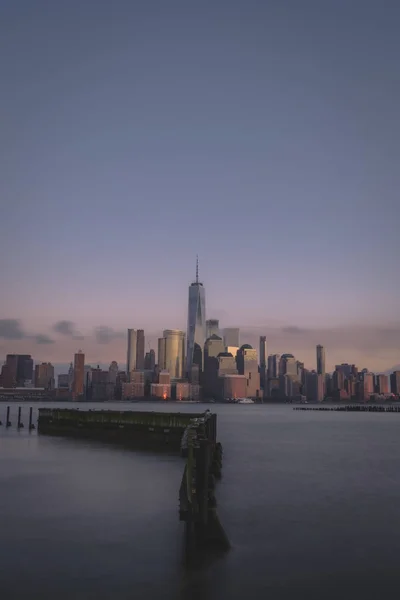 아름다운 뉴욕해질 경관의 맨해튼의 스카이라인 — 스톡 사진