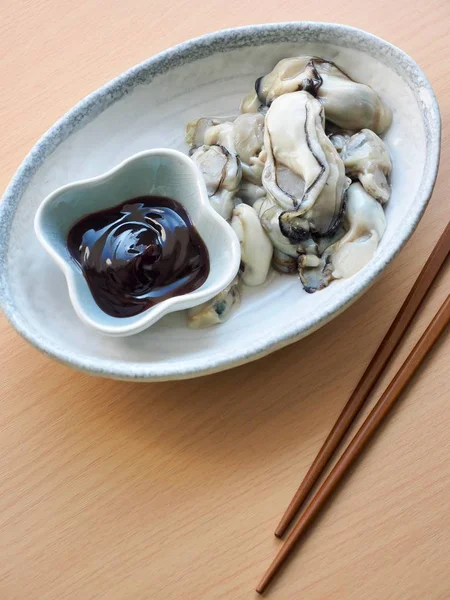Frische Austern Mit Meeresfrüchten Und Austernsauce — Stockfoto