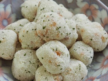 Geleneksel Kore yemekleri... Yapışkan pirinç keki ve tatlı kabak sihye, balkabağı içeceği.