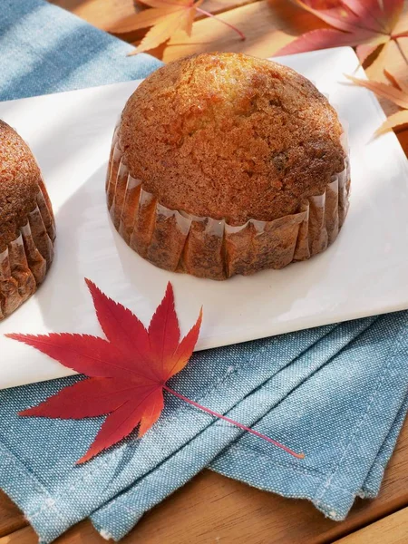 Homemade Muffins Maple Leaves — Stock Photo, Image