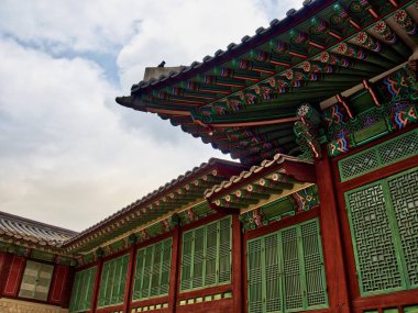 Kore 'nin geleneksel Sarayı Changdeok Sarayı