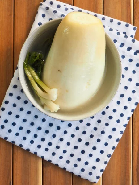 Élelmiszer Koreai Dongchimi Retek Víz Kimchi — Stock Fotó