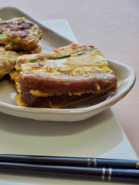 Kore yemeği modeum jeon, Karışık Meyveli krep, Korece tarzı köfte