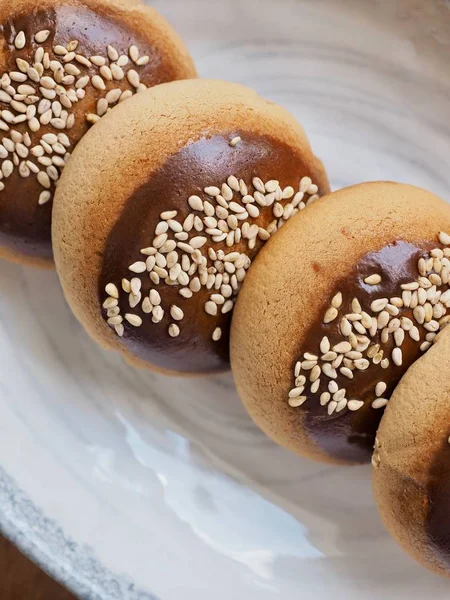 Asiatisches Essen Rote Sitzbrot Manje — Stockfoto