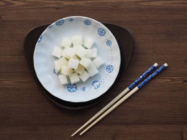 Asya yemeği turpu, tavuk turpu.