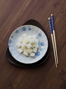 Asya yemeği turpu, tavuk turpu.