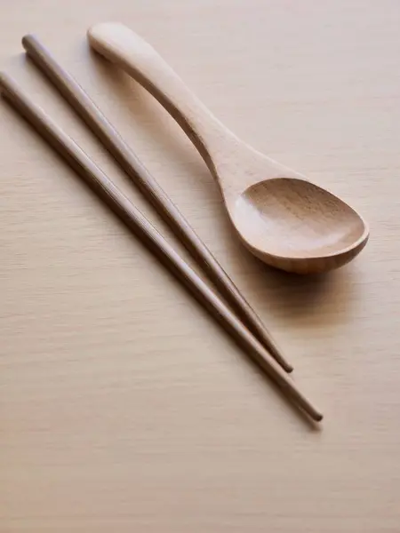 Koreanische Tradition Kochlöffel Essstäbchen Und Holzbrett Hintergrund — Stockfoto