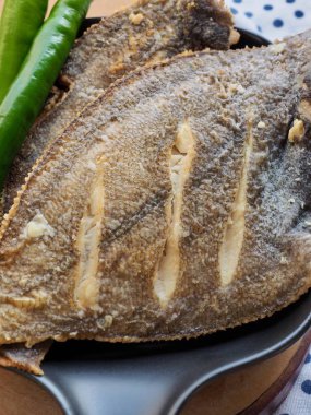 Asya yemekleri Pasifik sandviçi ızgara ve yeşil biber.