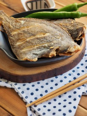 Asya yemekleri Pasifik sandviçi ızgara ve yeşil biber.