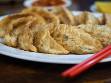 Asya gıda köfte, Dim sum, Köfte, kızarmış köfte