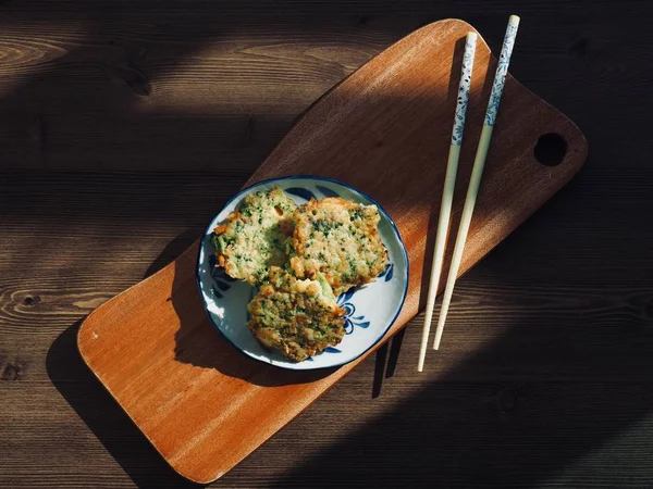 Korean Style Traditional Food Broccoli Meatballs — Stock Photo, Image