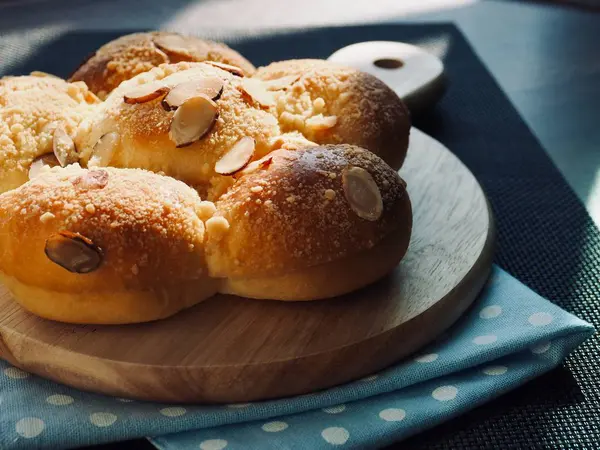 Verse Ronde Zoete Room Brood — Stockfoto