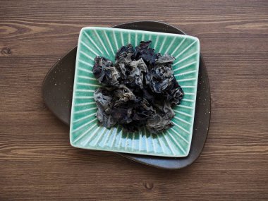 Asya gıda Kurutulmuş ağaç kulak mantarı, Macerate ağaç kulak mantarı