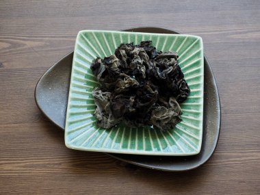 Asya gıda Kurutulmuş ağaç kulak mantarı, Macerate ağaç kulak mantarı