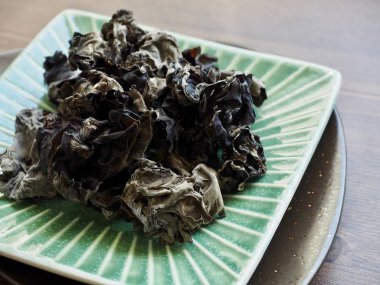 Asya gıda Kurutulmuş ağaç kulak mantarı, Macerate ağaç kulak mantarı