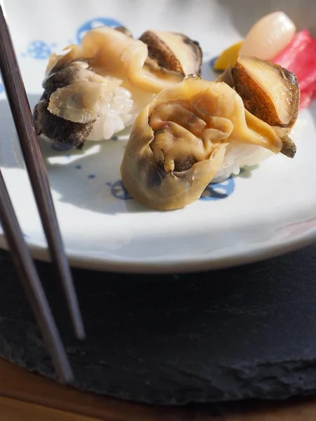 Ιαπωνικό Παραδοσιακό Φαγητό Conch Sushi — Φωτογραφία Αρχείου