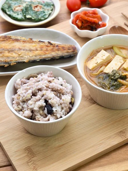 Korean home food, Set Menu with Grilled Mackerel