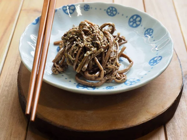 Coreano Tradicional Comida Bracken Prato Lateral — Fotografia de Stock