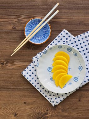 Asya garnitür turşu turp