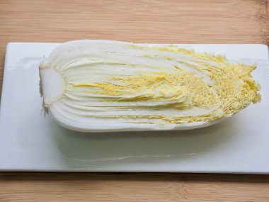 Kore taze organik sebze lahanası