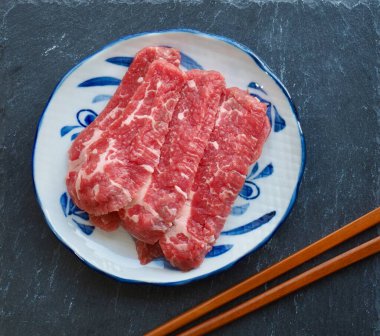 Kore usulü taze sığır kaburga