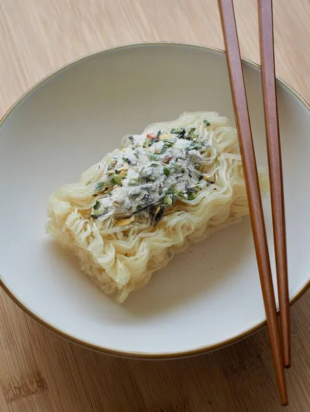 Comida Asiática Macarrão Arroz Seco Alimentos Instantâneos — Fotografia de Stock